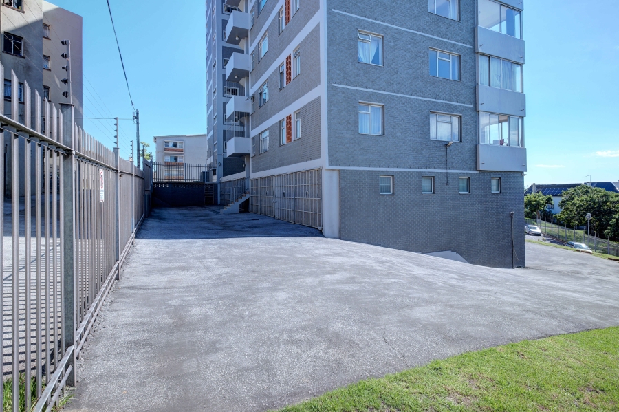 1 Bedroom Property for Sale in Port Elizabeth Central Eastern Cape